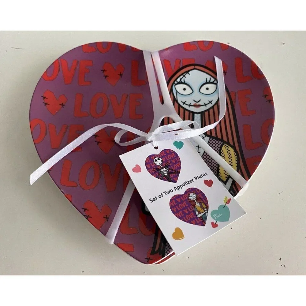 Set‎ Of 2 Disney’s Nightmare Before Christmas Appetizer Plates Heart Jack Sally
